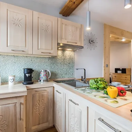 Marmurki דירה זקופאנה