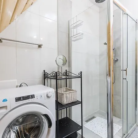 Apartament Marmurki